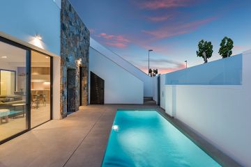 Townhouse with 2 bedrooms and private pool in Pilar de la Horadada - Spain Select